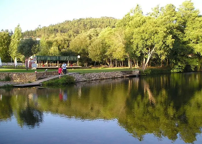 A Charming , Traditional At Quinta Da Ribeira