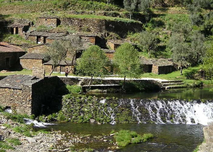 A Charming , Traditional At Quinta Da Ribeira Casa vacanze