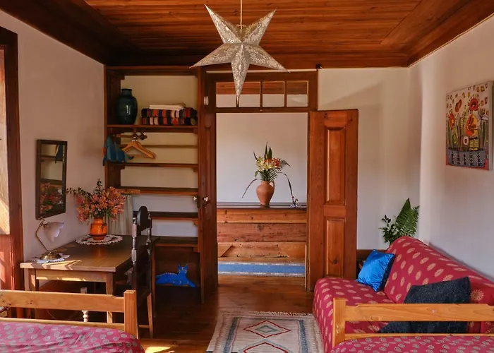 A Charming , Traditional At Quinta Da Ribeira